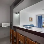 Vista Mar (adults Only) Apartment *