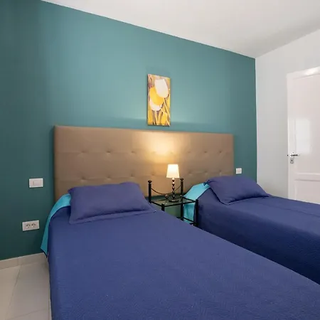 アパート ビスタ マール アパルタメントス