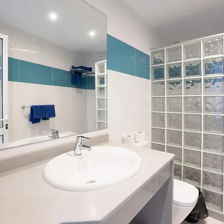 Vista Mar (adults Only)