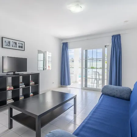 ビスタ マール アパルタメントス *