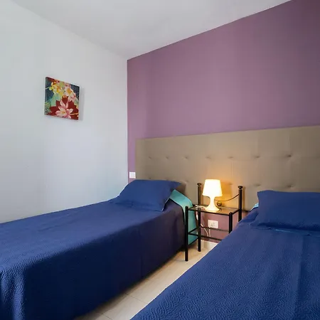 ビスタ マール アパルタメントス *